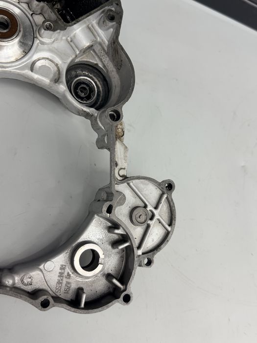Pół Karter Ćwiartka Dekiel Sprzęgła KTM EXC200 / 125 R 98-03
