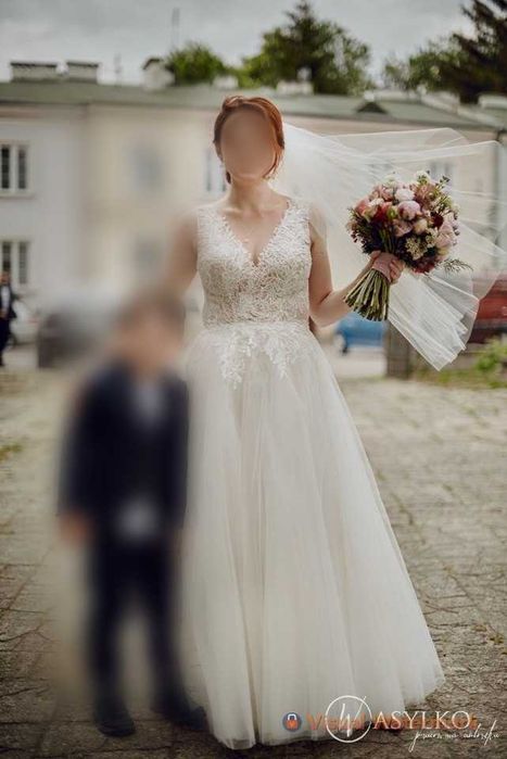 Suknia ślubna mleczna na wzrost 156cm