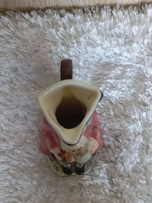 Ceramiczny dzbanek Toby