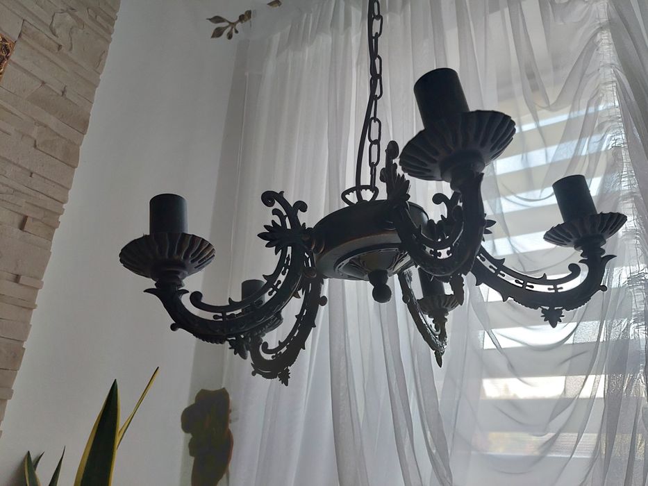 Elegancki stylowy żyrandol 5 żarówek