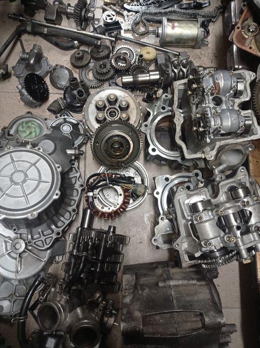 Aprilia rsv 1000 silnik v990 części wal głowica cylinder falcon etv