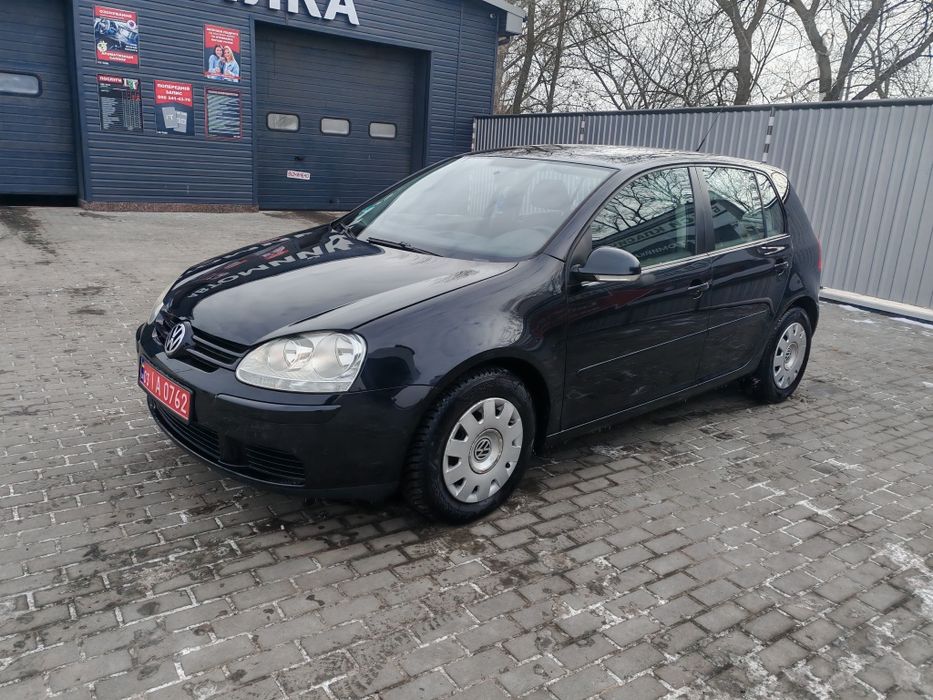 Volkswagen Golf 5 2008 рік 1.6 мпі