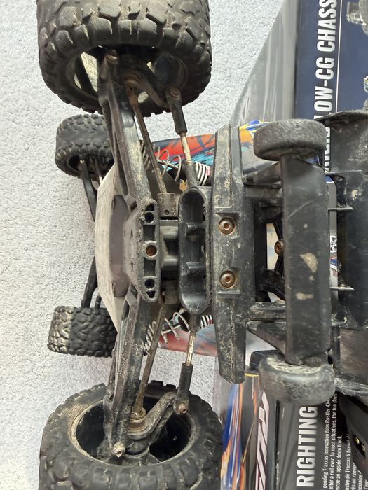 Model rc traxxas rustler 4x4 vxl