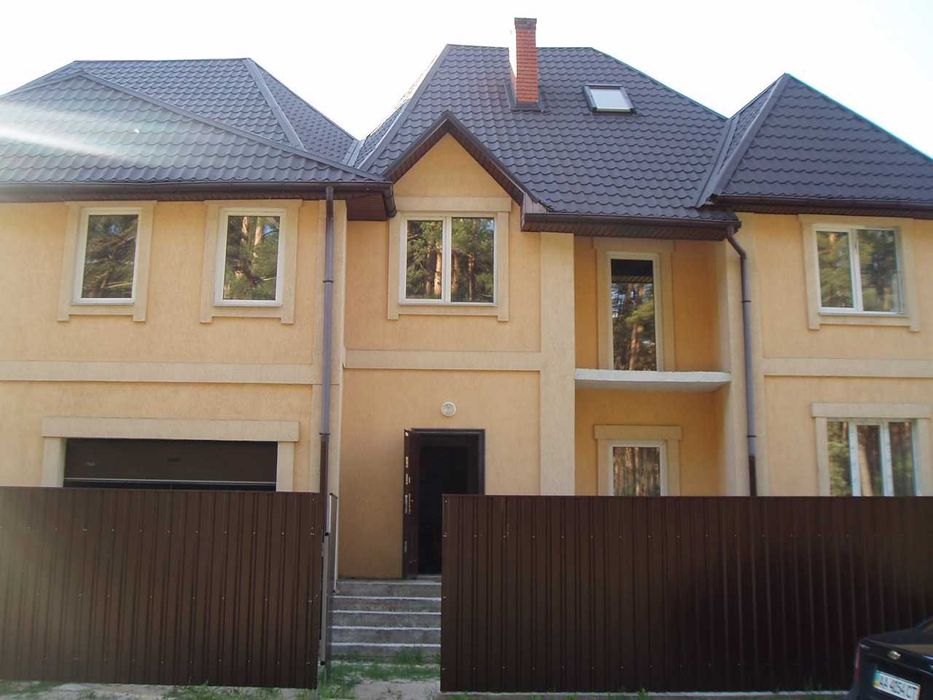 Продам дуплекс с.Рожни