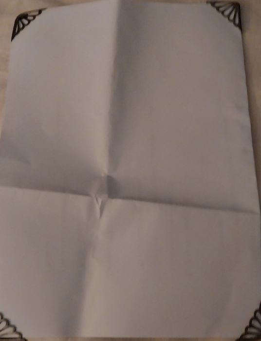 4 cantos em metal com mais de 60 anos para por em cartolina