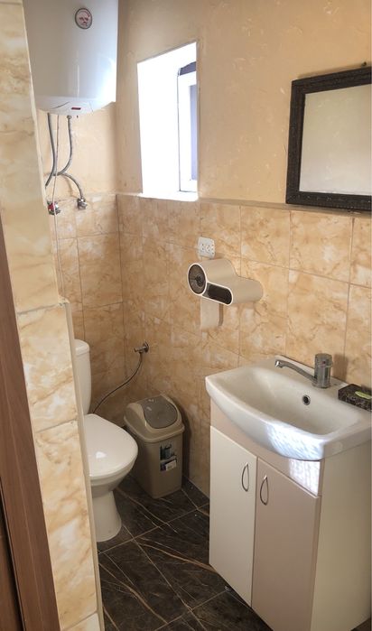 Продається Будинок,є рибник,поруч гори,красива природа