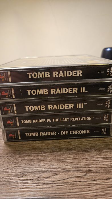 Tomb raider 1,2,3,4,5 na ps1