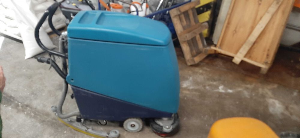 Maszyna czyszcząca WETROK DUOMATIC C43/50/60B rok produkcji 2009