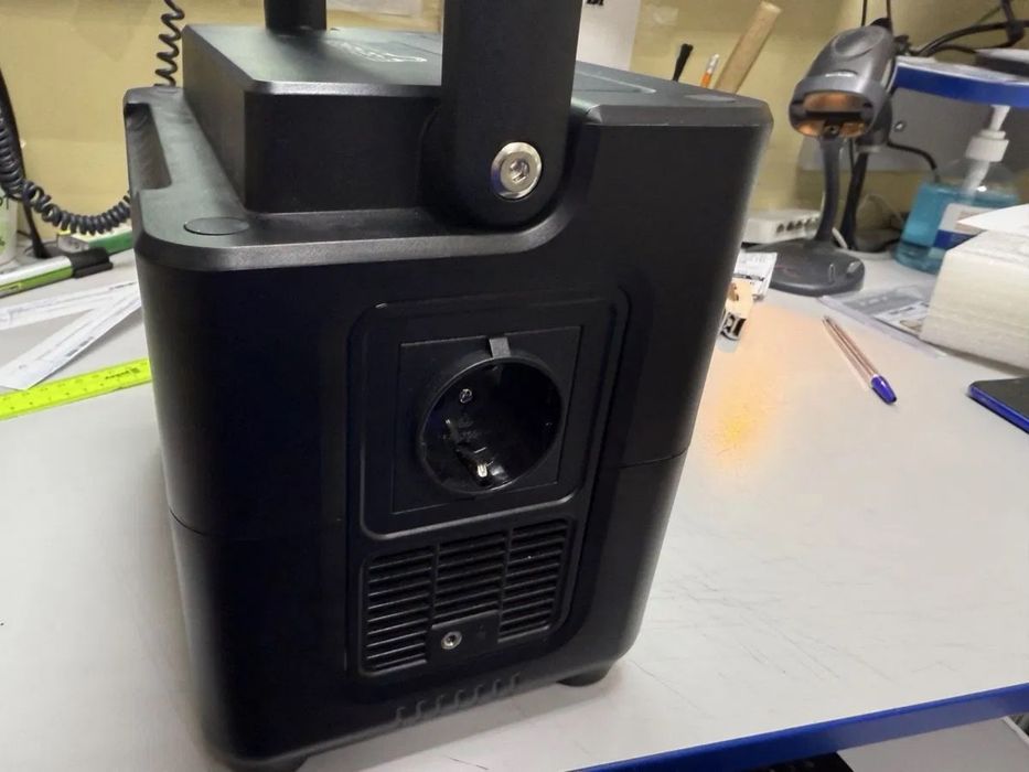 Зарядная станция мощная Genergy, зарядна станція