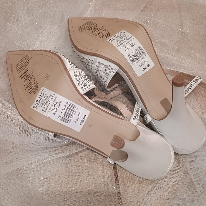 Sprzedam piękne nowe szpilki, buty