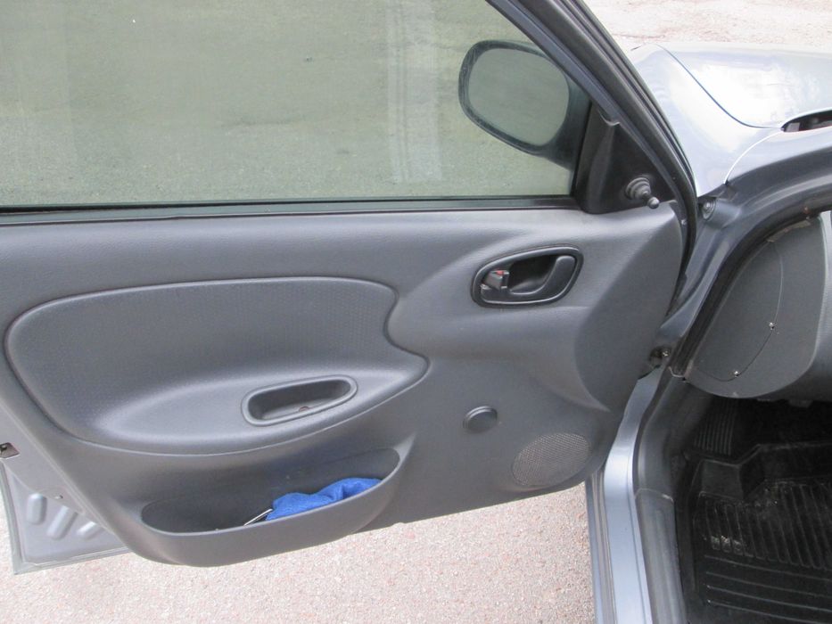 Продам автомобиль Део Ланос