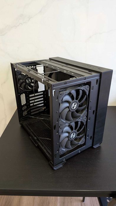 Caixa ATX Lian Li O11 AIR MINI Preta Vidro Temperado