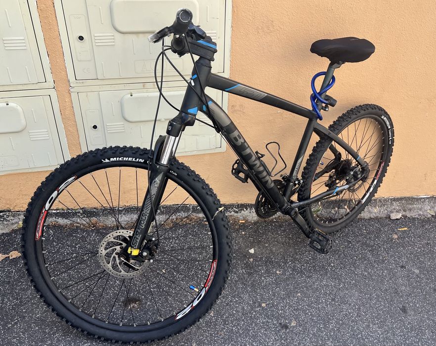 Bicicleta B'Twin Rockrider 520
