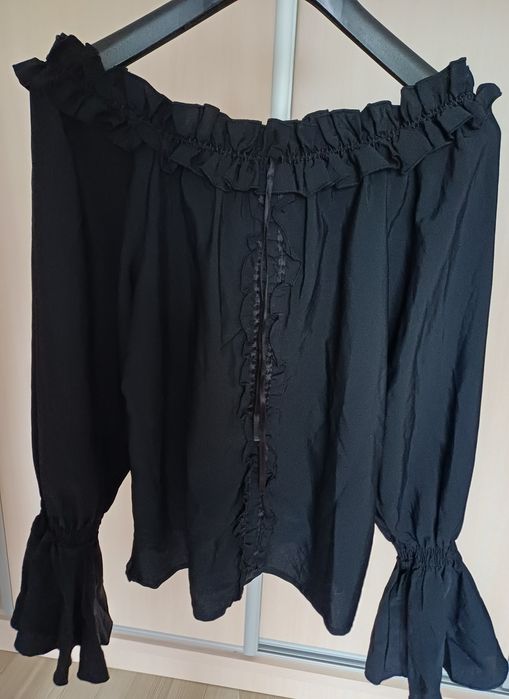 Czarna hiszpanka Carolin Vanity