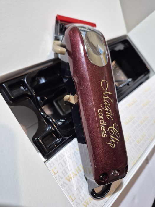 Професійна машинка для стрижки  Wahl Magic Clip Cordless 5 Star