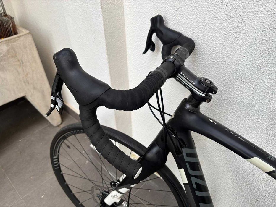 Bicicleta de Estrada - Specialized