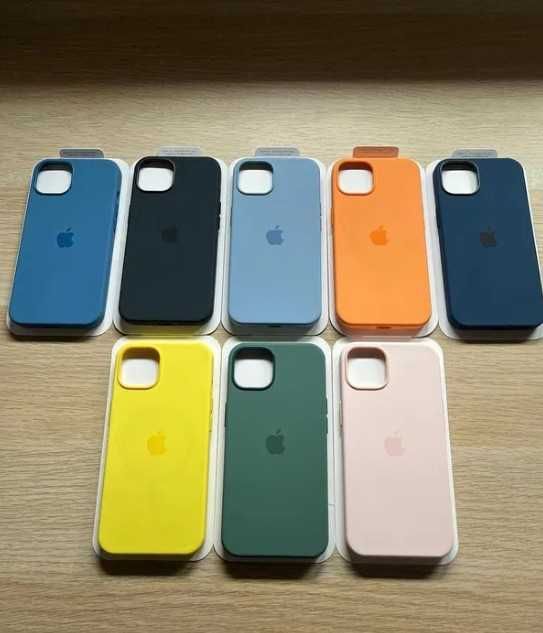 Capas iPhone 12/12 Pro/13 e Pro Max em Soft Silicone com Magsafe