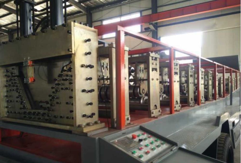 Лінія для виробництва безкаркасних ангарів