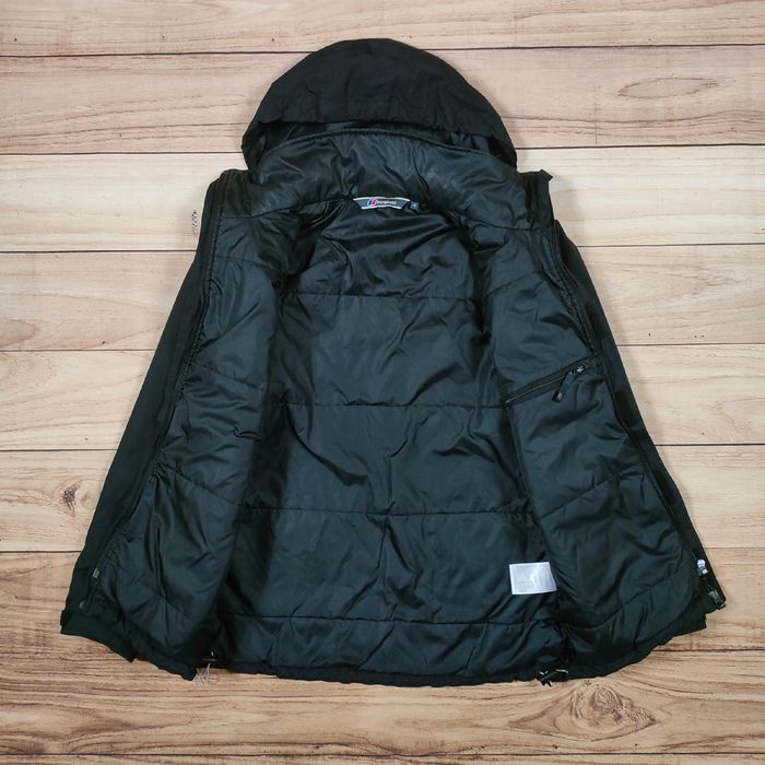 BERGHAUS Kurtka AQ2 Czarna Ocieplana Logowana r. 10 ( M )