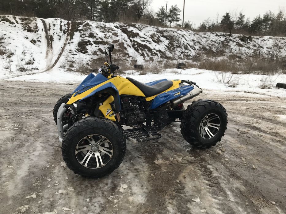 Квадроцикл продам