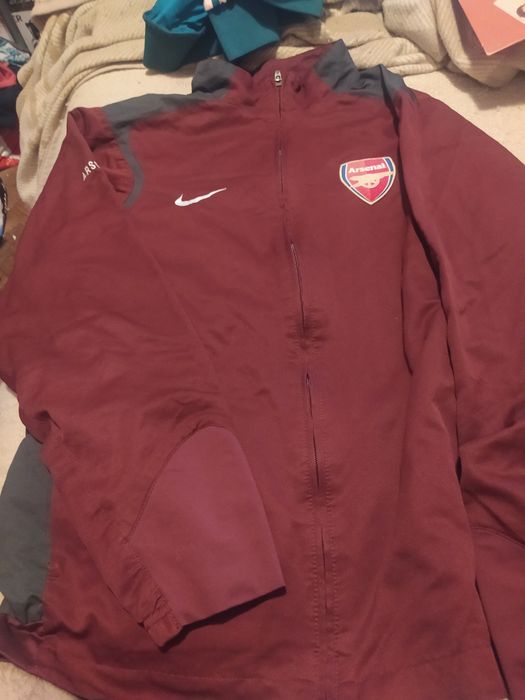 Casaco fato treino equipa Arsenal tinto retro da Nike tamanho L ou 156 centímetros impecável - portes de envio registado incluídos no preço