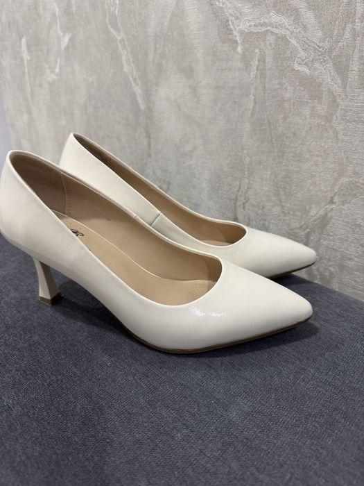 Весільні туфлі 36 р