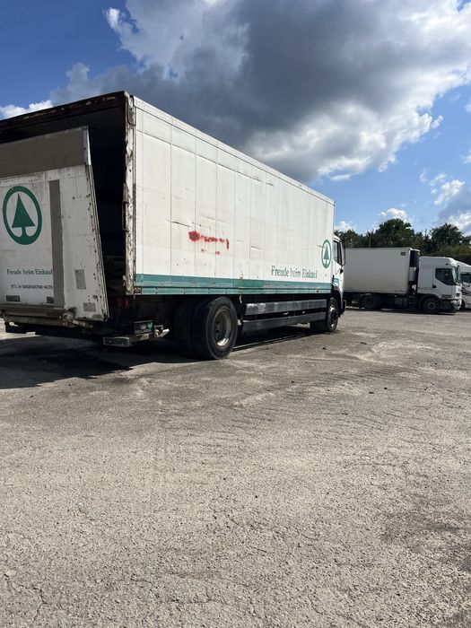 Вантажівка Mercedes 1722