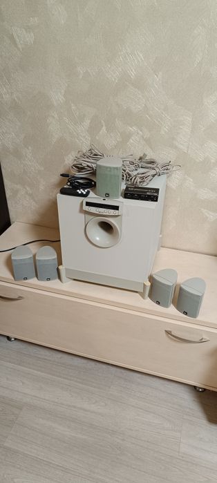 Акустика JBL Media 3000 hdmi arc optical . Стан, Басс!