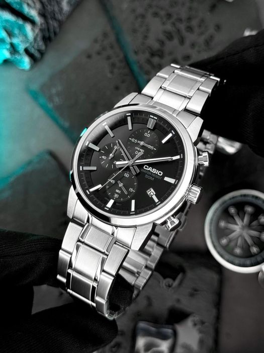Чоловічий годинник Casio MTP-E510D-1A1