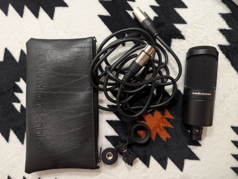 Mikrofon Audiotechnica At2020 + interfejs Behringer