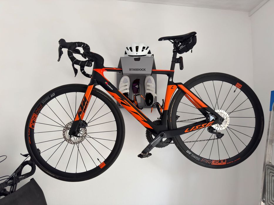 KTM Lisse Aero Di2| DT Swiss PR1600 | Assioma UNO + Garmin 530