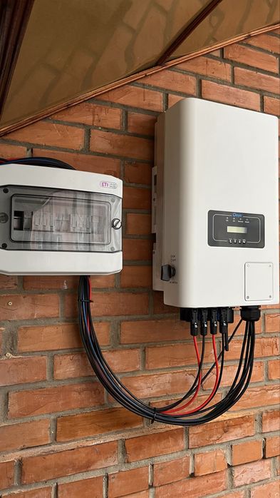 Встановлення інверторов та акумуляторів