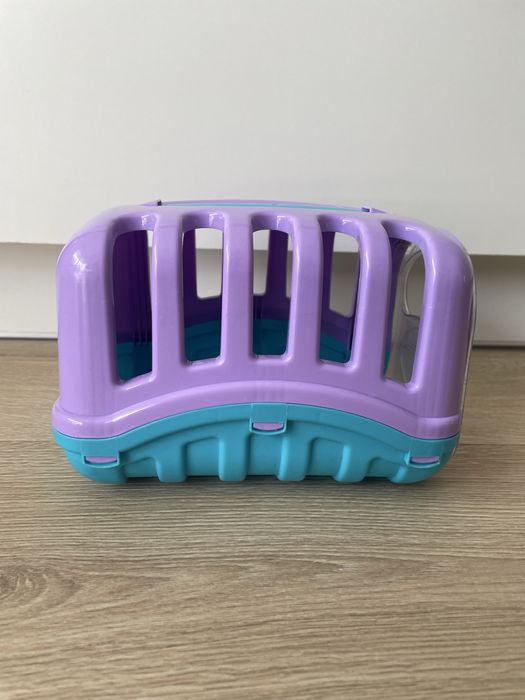 Kontenerek na pluszowego kota psa