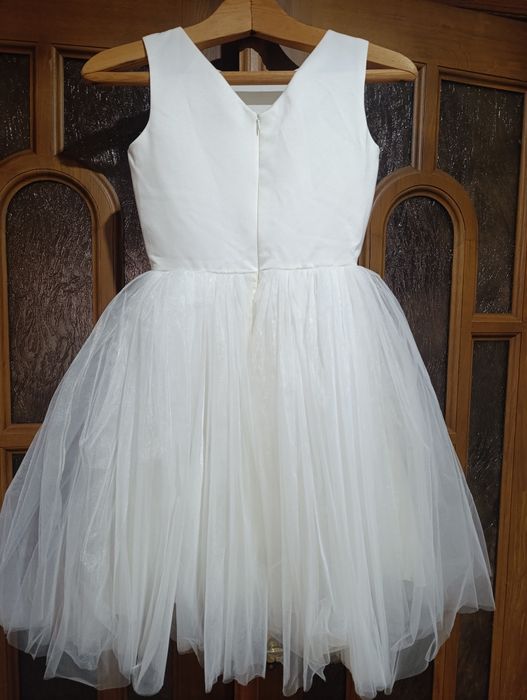 Дитячі святкові сукні