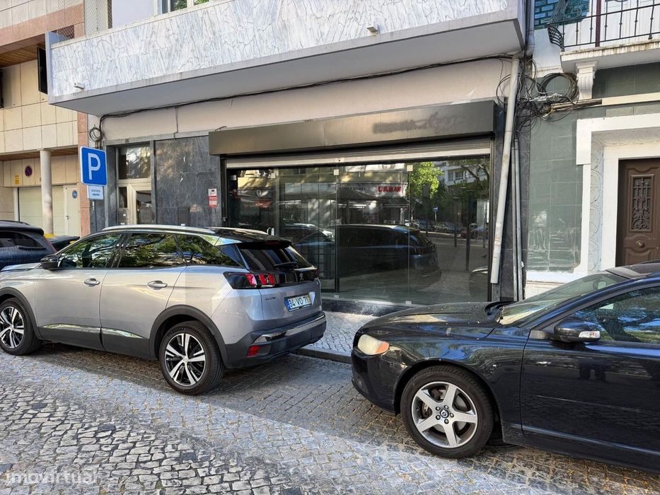 Espaço Comercial para Arrendamento