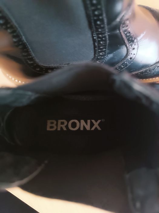 туфлі челсі bronx