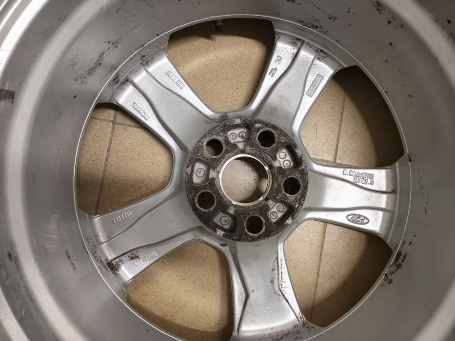 Alufelgi 17" ford et 52,5 5x108 świetny stan, bez uszkodzeń