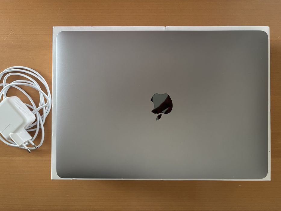 Macbook Air M1 256 Gb como novo