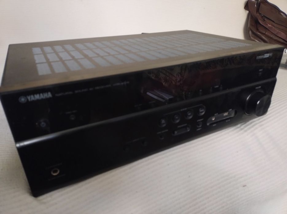 Amplituner Yamaha HTR 4072