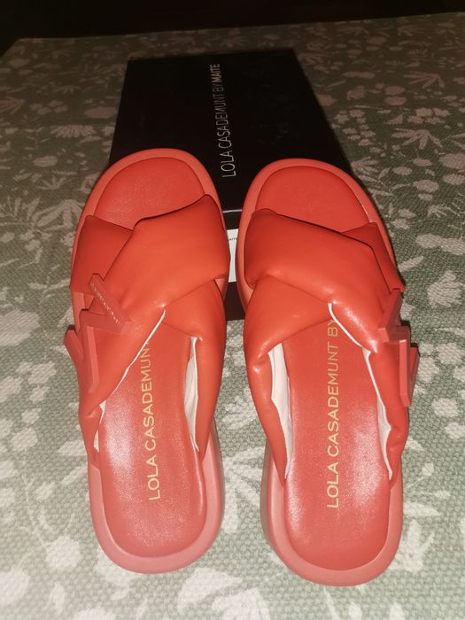 Chinelos laranja Lola Casademunt by Maite 36