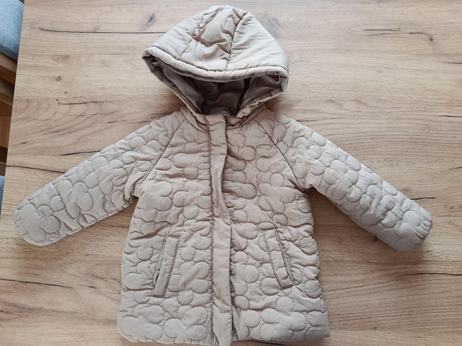 Kurtka dziewczęca przejściowa.