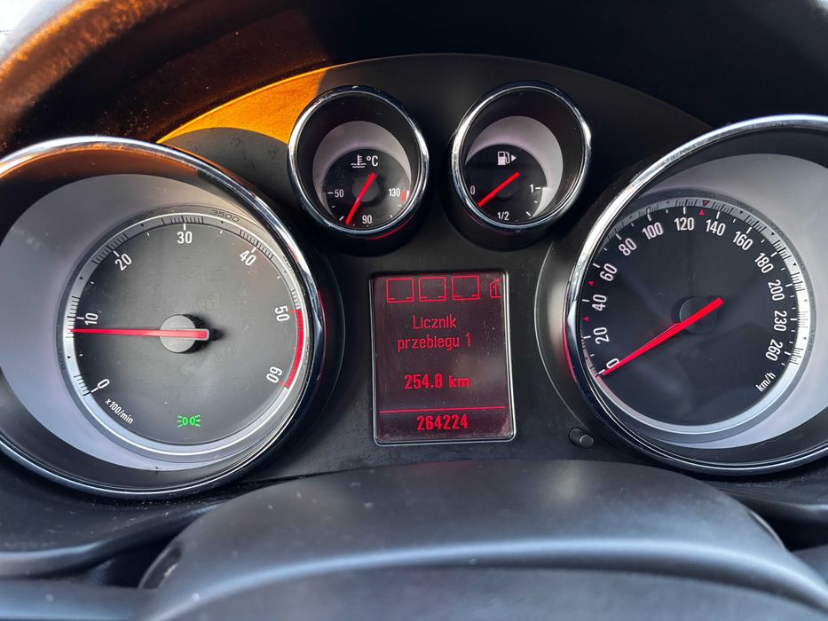 Opel Insignia 2.0 cdti 2009 r.