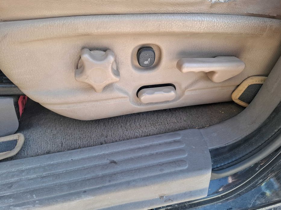 Автомобіль Ford Explorer