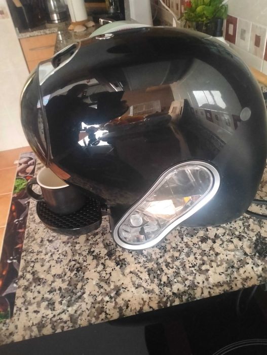 Máquina de café  doce Gusto Neo