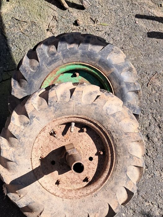 Rodas para moto enchada