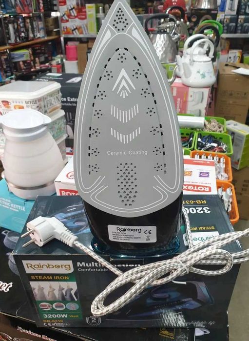Утюг с керамической подошвой RAINBERG RB-6310 3200W