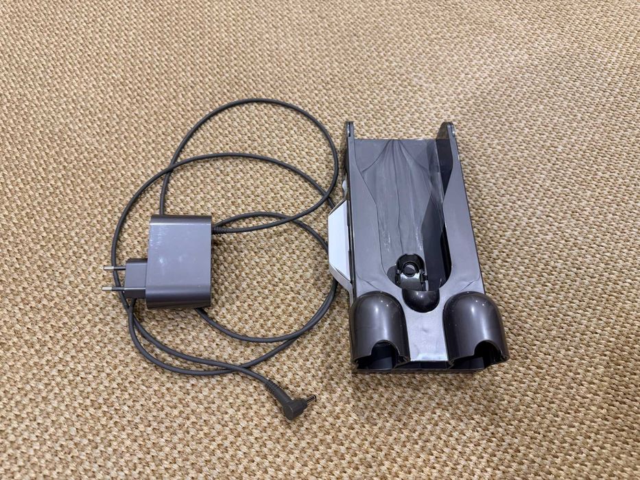 Aspirador Dyson V11 Total Clean (bateria avariada)