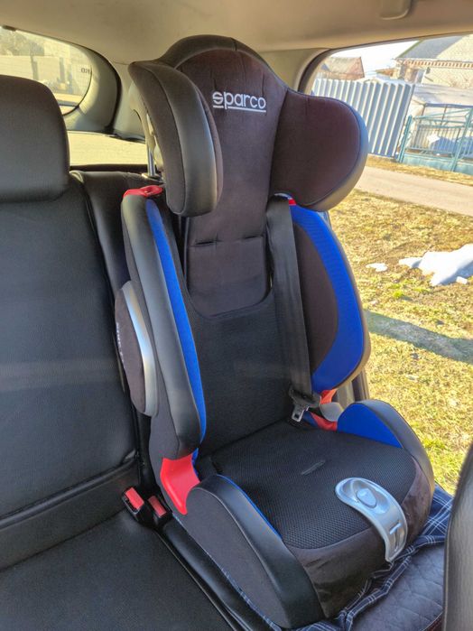 Дитяче автокрісло SPARCO