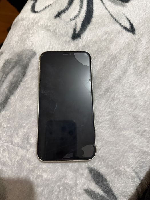 iPhone 11  branco