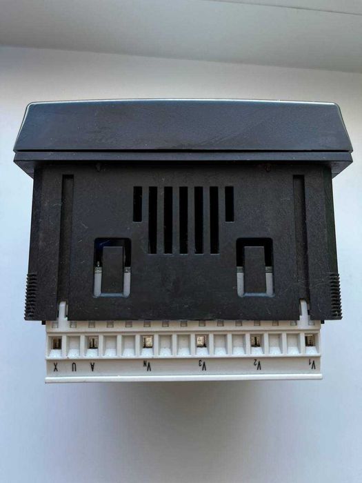 DIRIS A-20
Многофункциональное устройство измерения